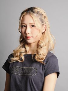 OMデジタルソリューションズ OM SYSTEM オリンパス 山野美容芸術短期大学　美容学校 美容学生　カメラ撮影実習